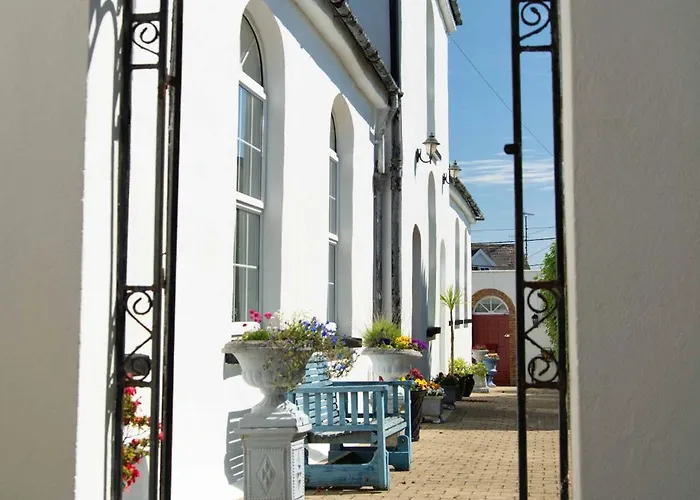 펜션 The School House, Patricks Square, Town 웩스퍼드